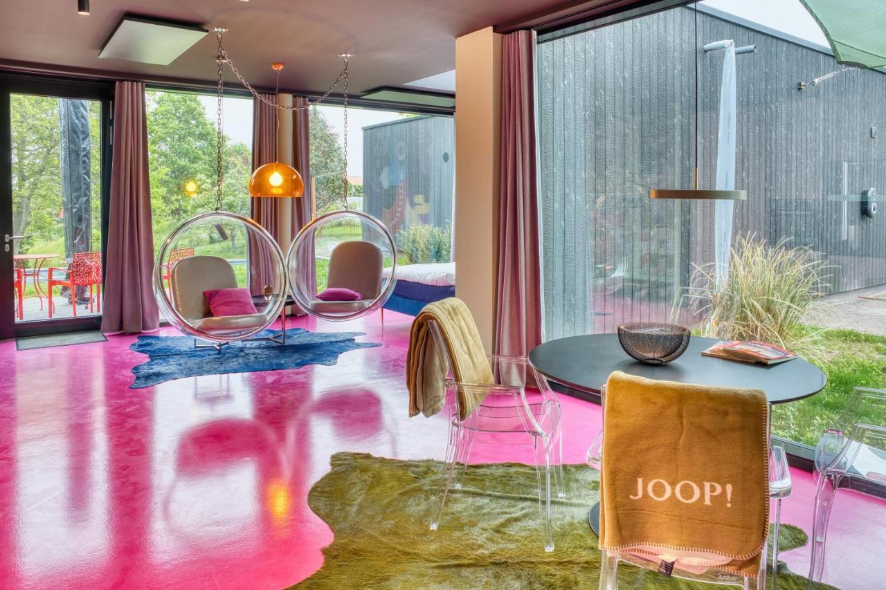 Mit Pool Little King, Little Dagobert Apartment Heimburg